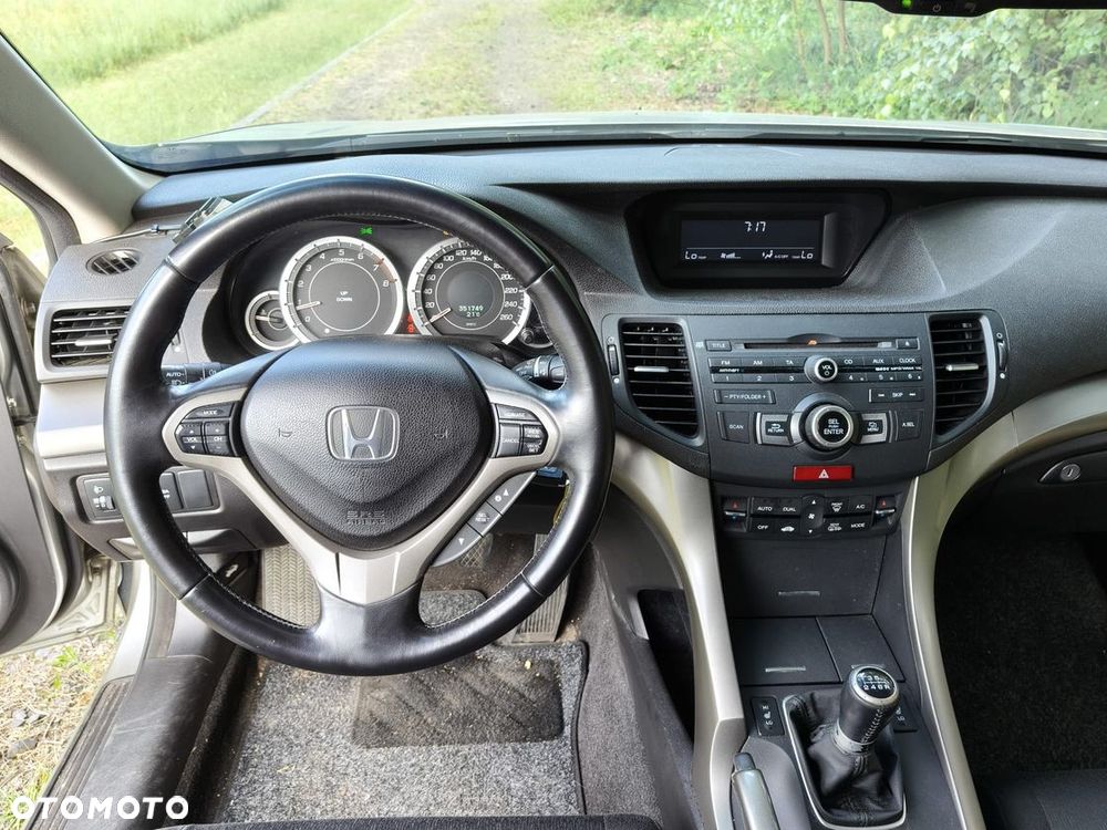 Honda Accord 2.0 Elegance - 22