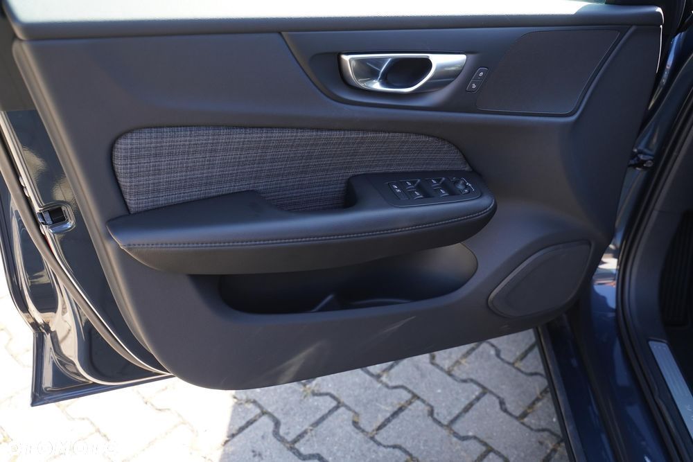 Volvo V60 B4 B Core - 10