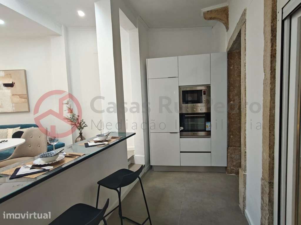 Apartamento T3 totalmente remodelado na Penha de França em Lisboa - Grande imagem: 5/27