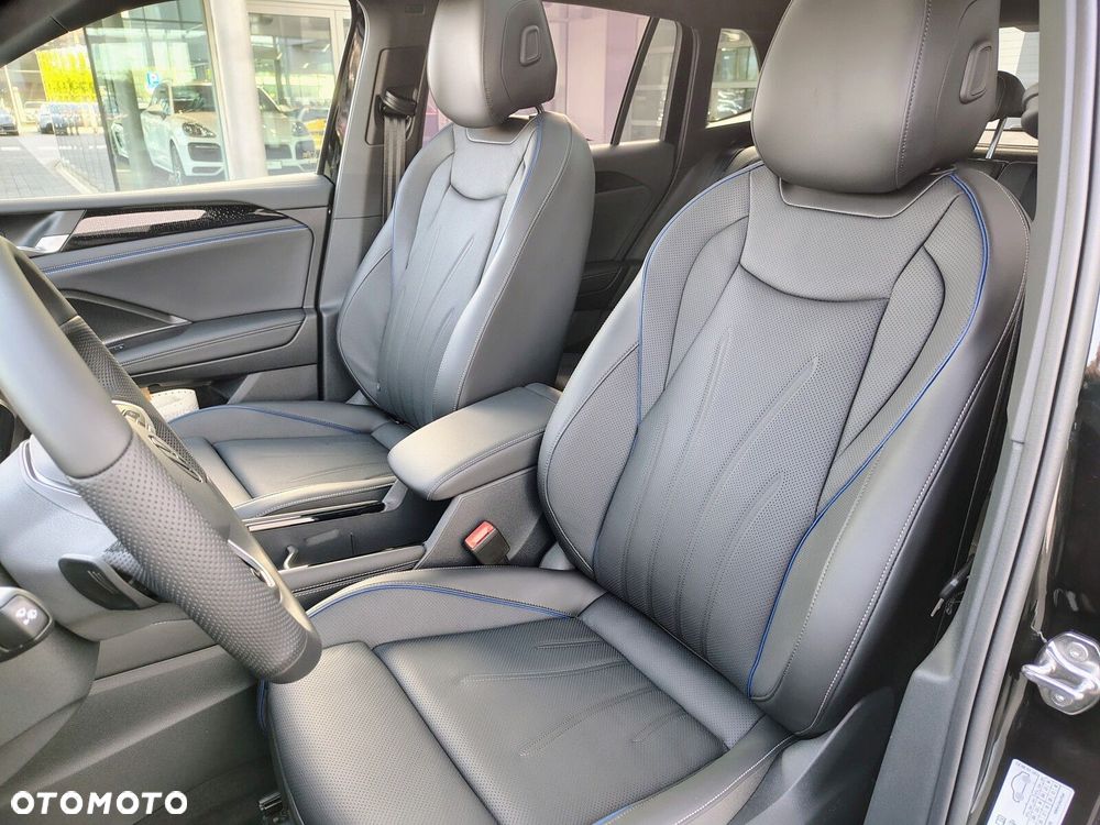 Volkswagen Tiguan - 15