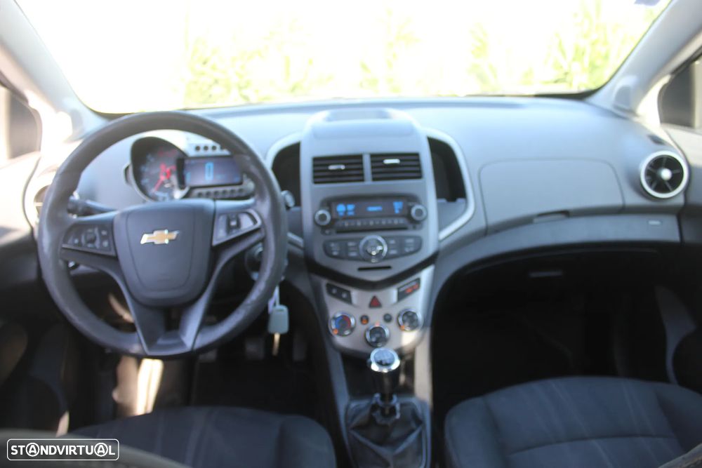 Chevrolet Aveo 1.3 VCDi LT - 6
