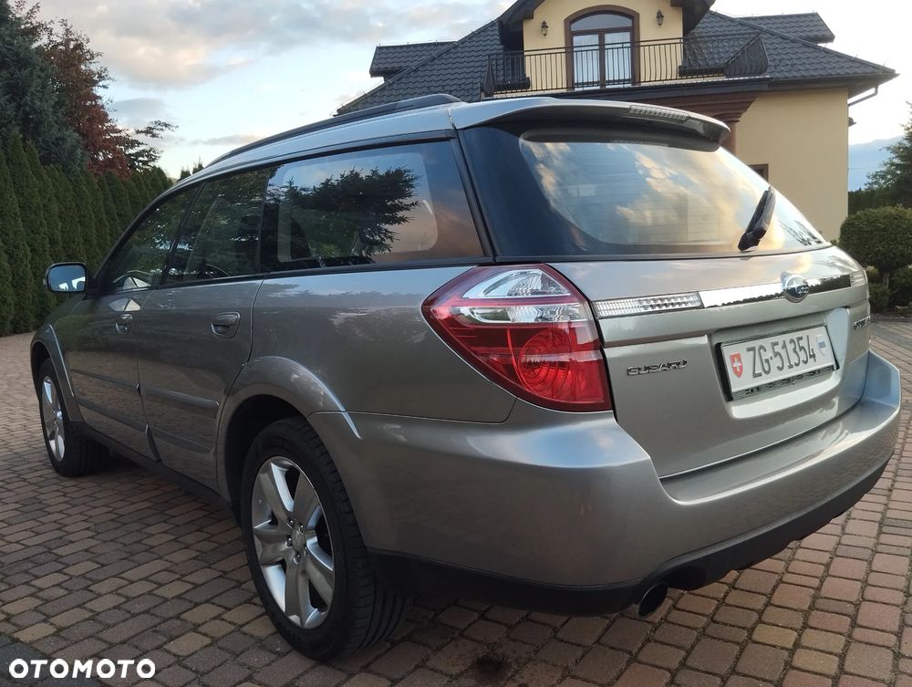 Subaru Outback - 3
