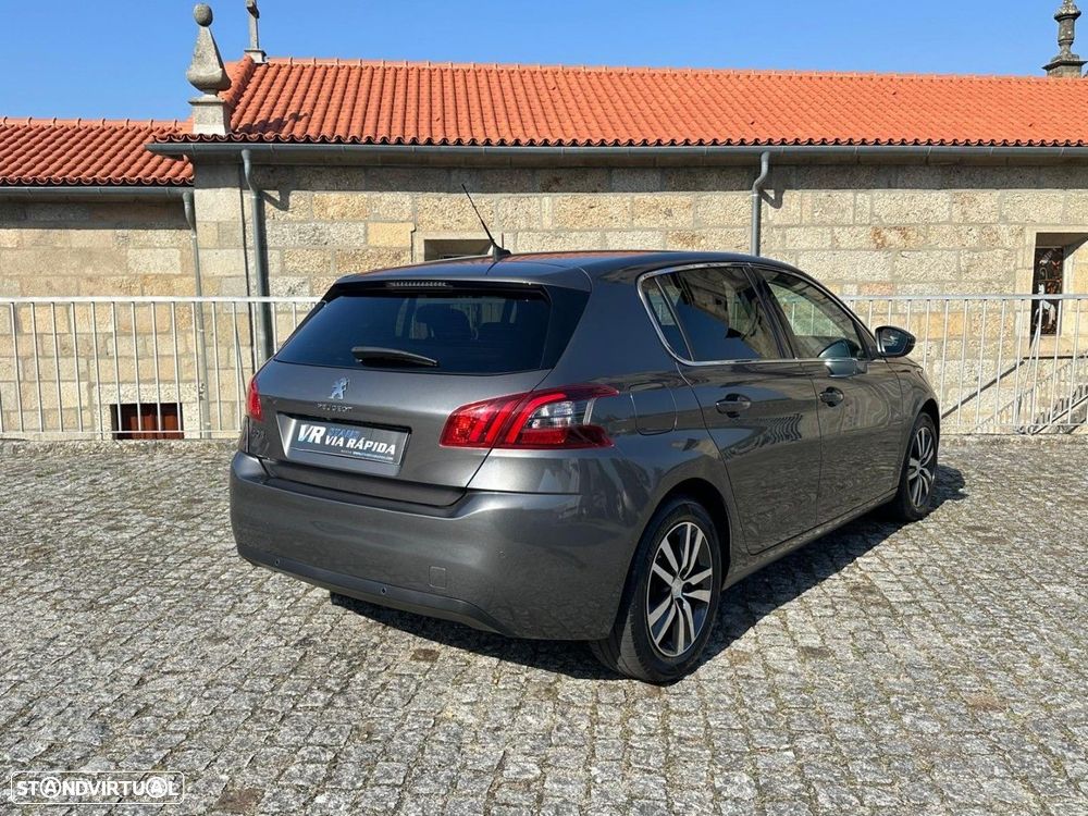 Peugeot 308 1.2 PureTech Allure EAT8 - 7