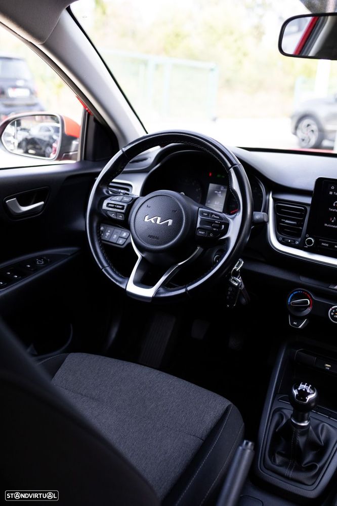 Kia Stonic 1.2 Dynamic - 24