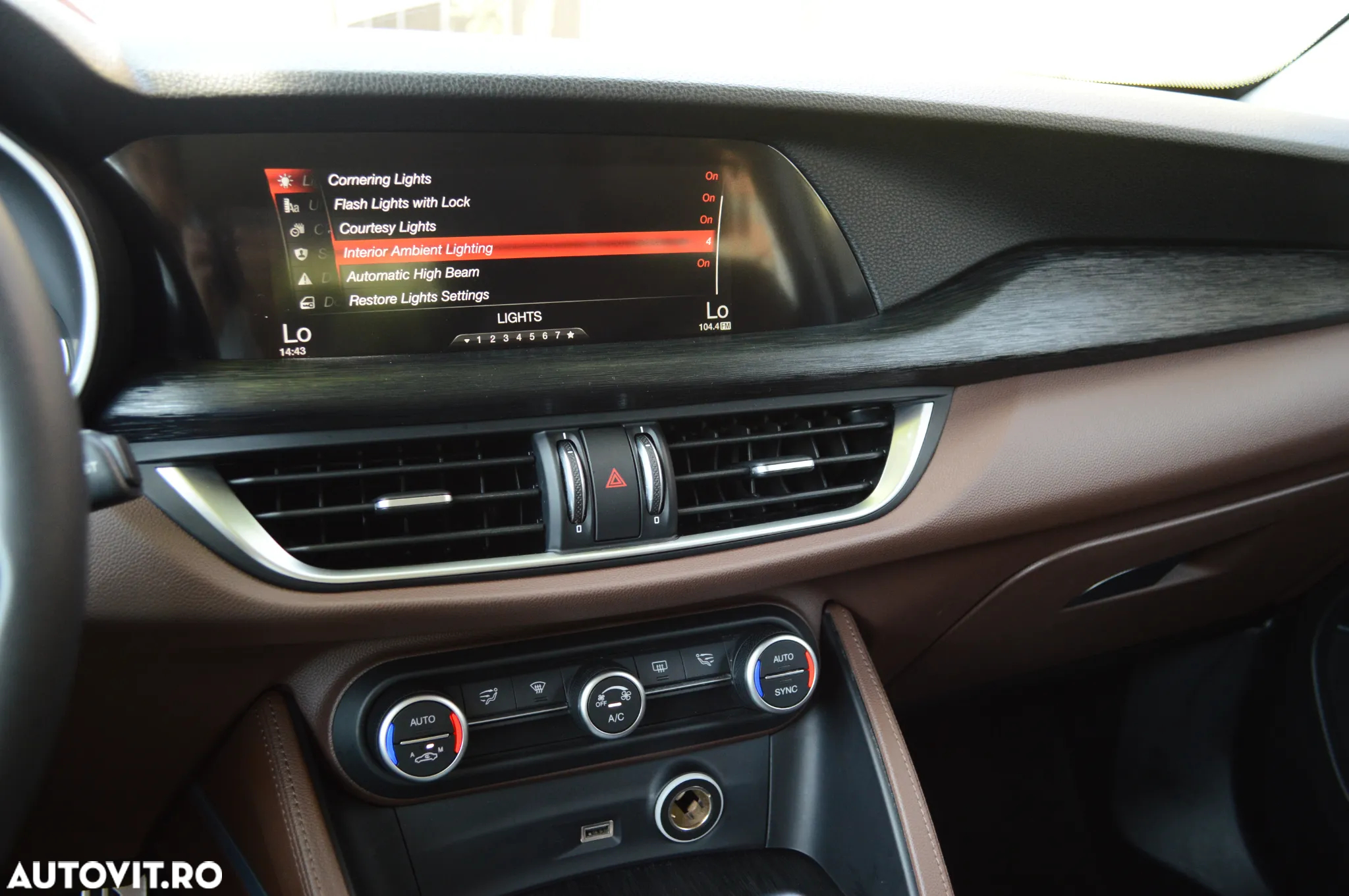 Alfa Romeo Stelvio 2.2 Diesel 16V AT8 Q4 Lusso - 22