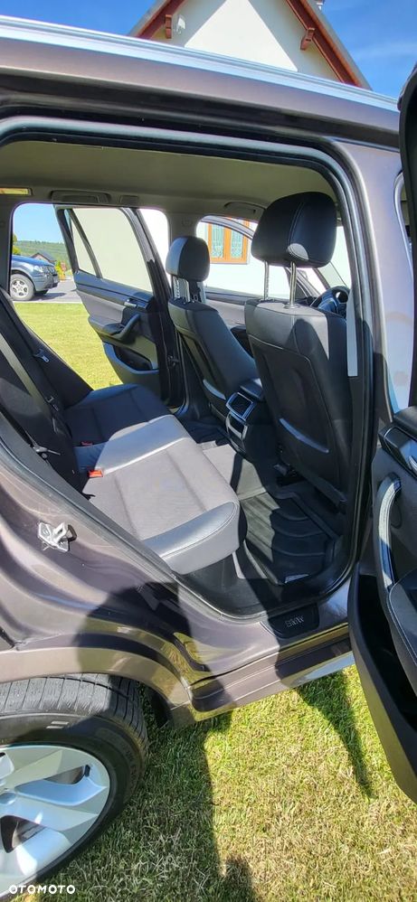 BMW X3 xDrive20d - 8