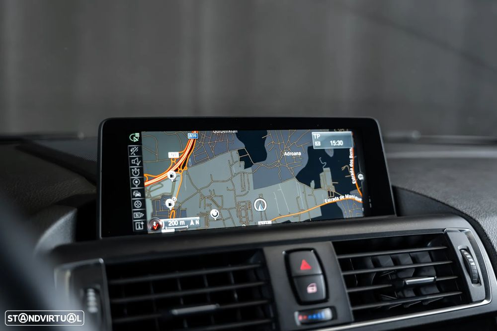 BMW M135i xDrive - 16