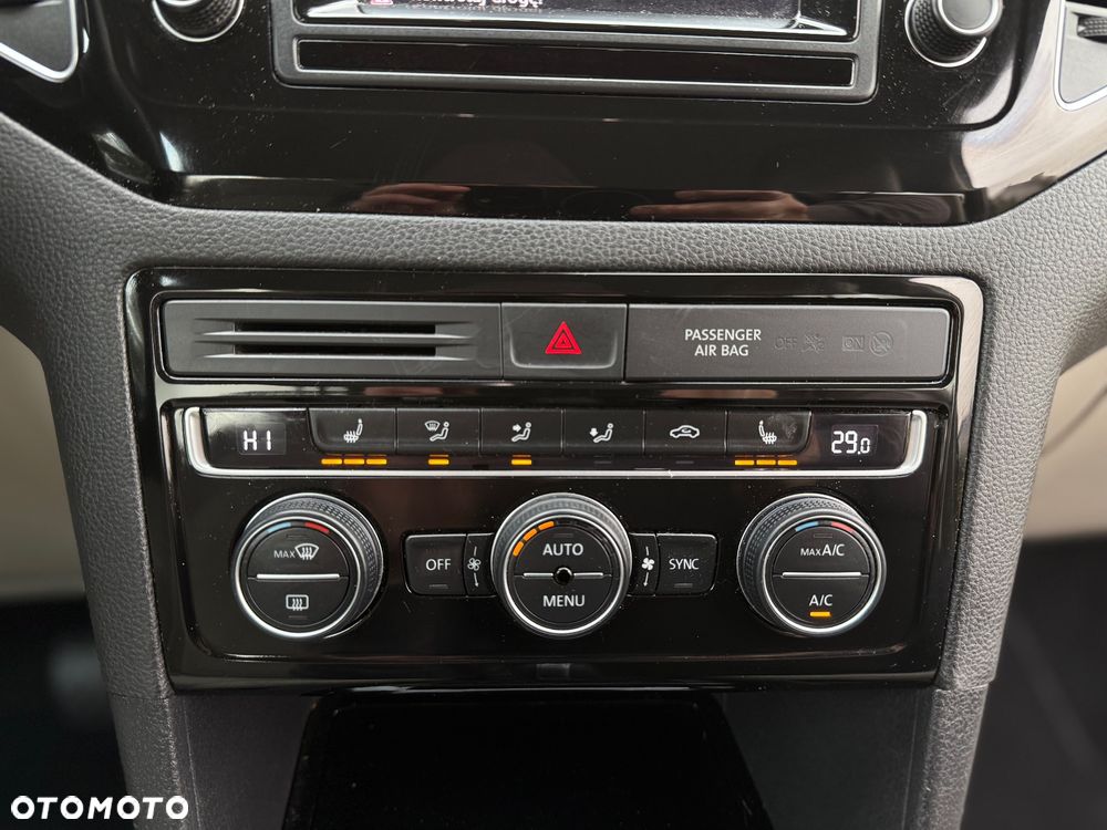 Volkswagen Golf 1.4 TSI BlueMotion Technology DSG Allstar - 24