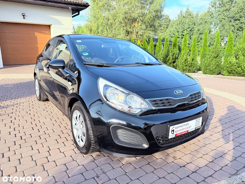 Kia Rio ver-1-25-trend - 35