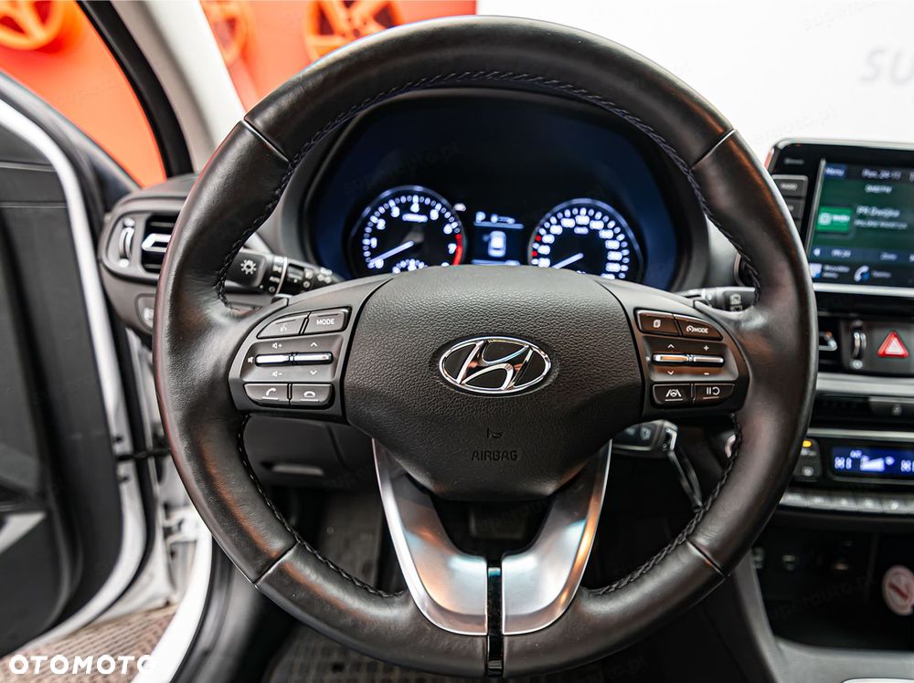 Hyundai i30 - 12