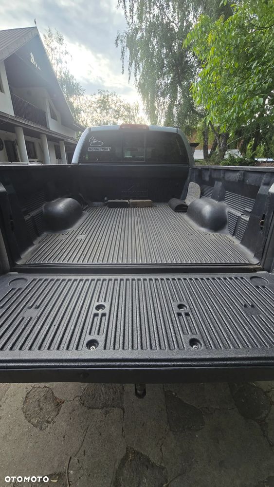 Toyota Tundra 5.7 4x4 Double Cab SR5 - 8
