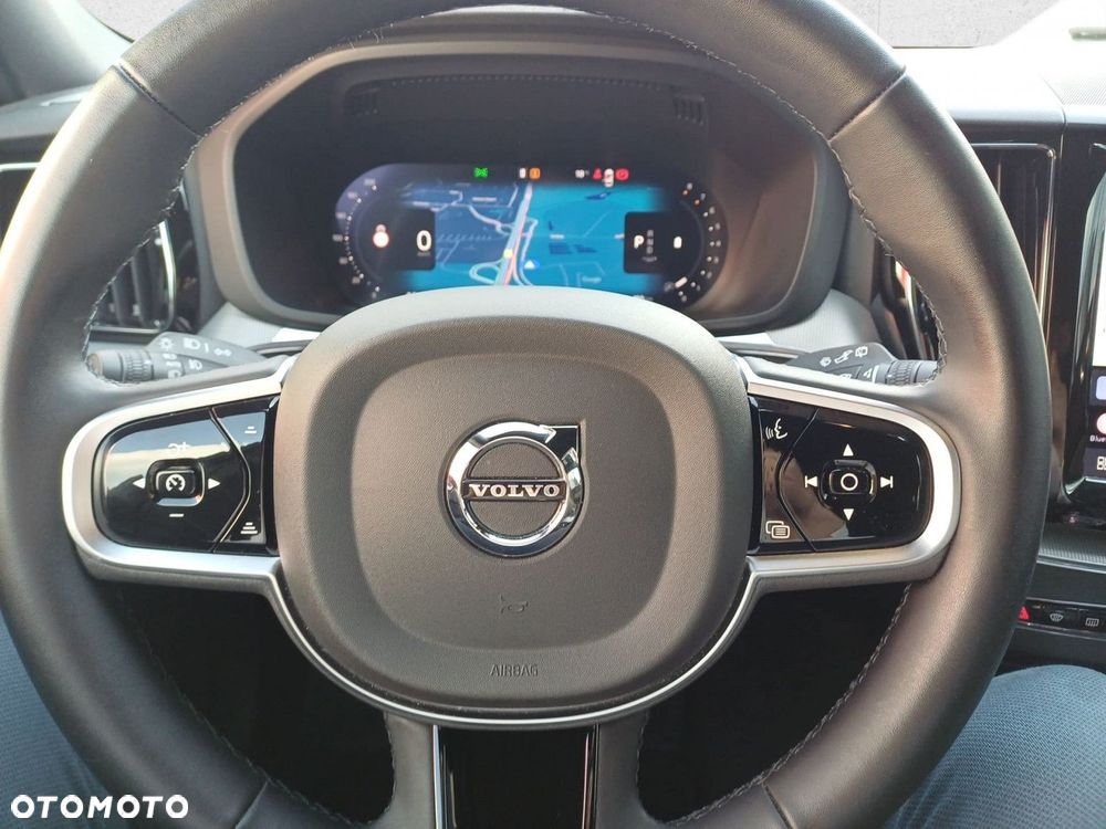 Volvo XC 60 - 21