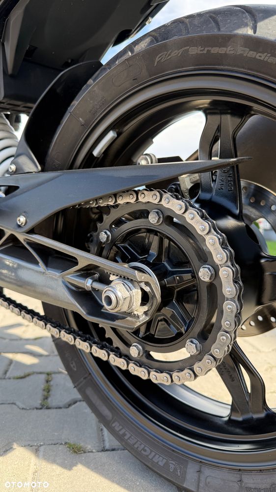 BMW G - 5