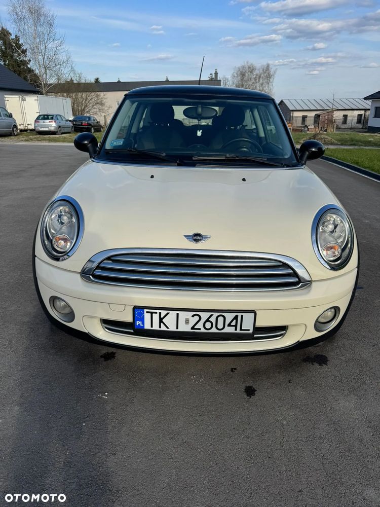 MINI Cooper Standard - 4