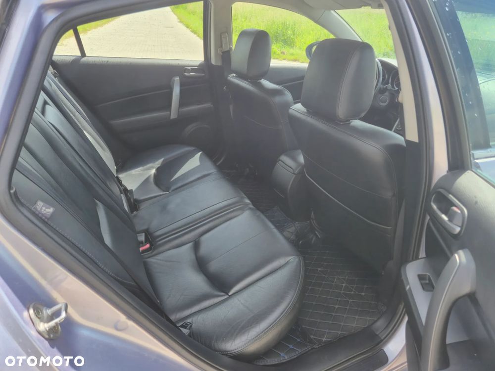 Mazda 6 - 8
