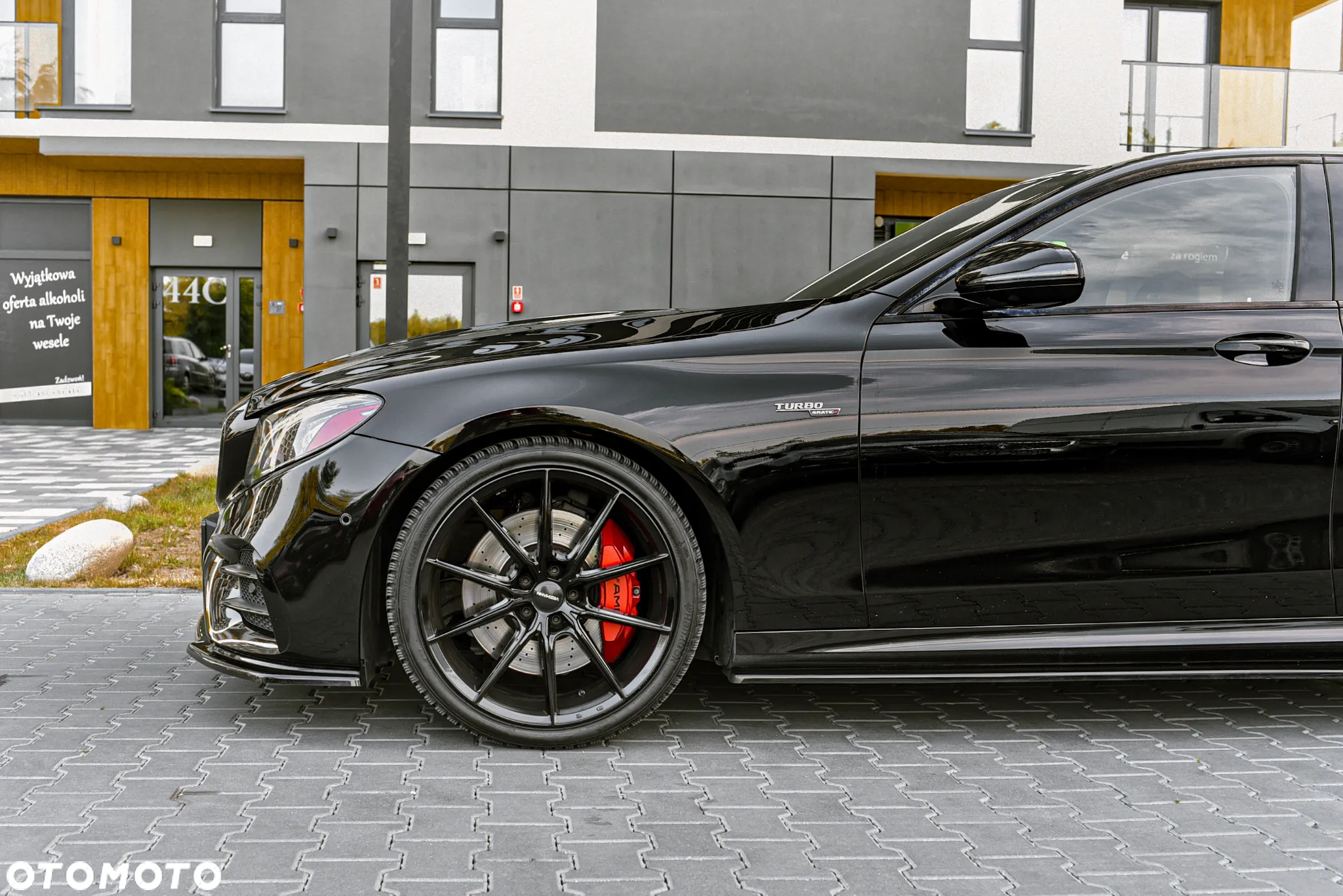 Mercedes-Benz Klasa E AMG 53 Coupe 4-Matic+ 9G-TRONIC - 8