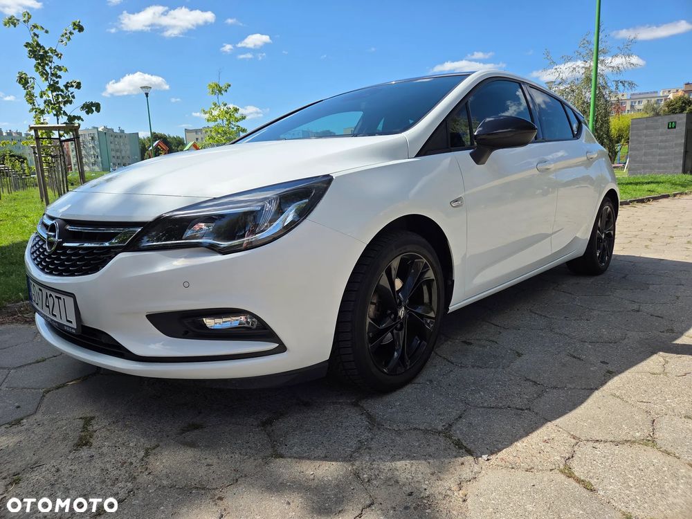 Opel Astra 1.4 T Dynamic - 10