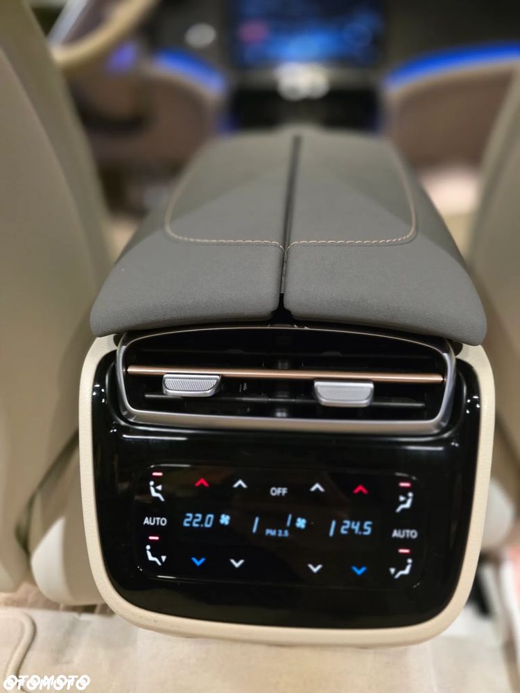 Mercedes-Benz EQS - 28