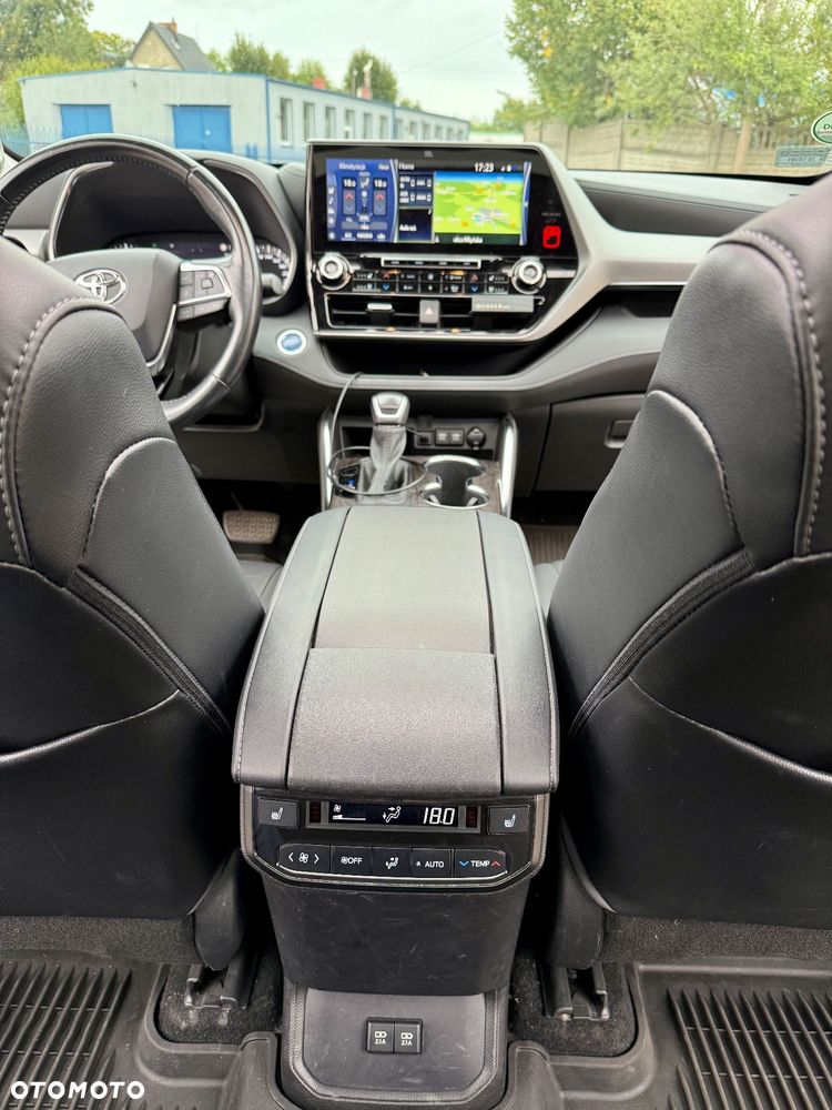 Toyota Highlander 2.5 Hybrid Executive - 15
