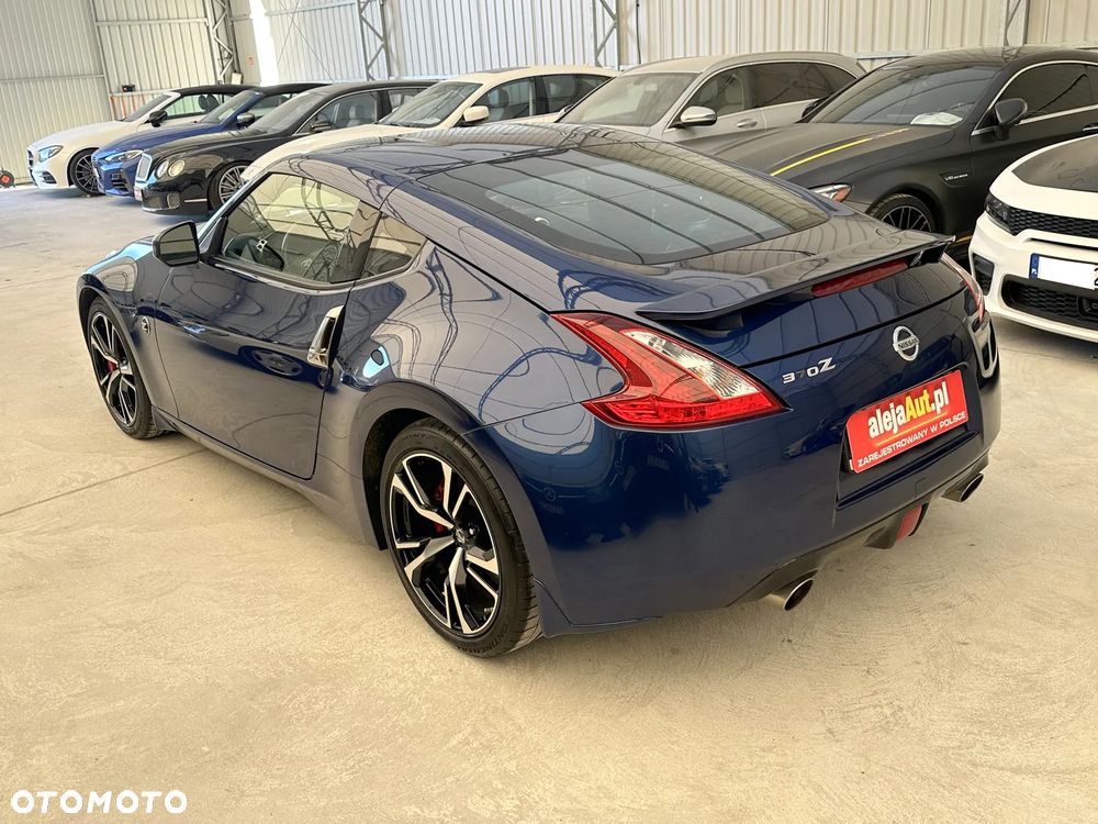 Nissan 370 Z nismo - 4