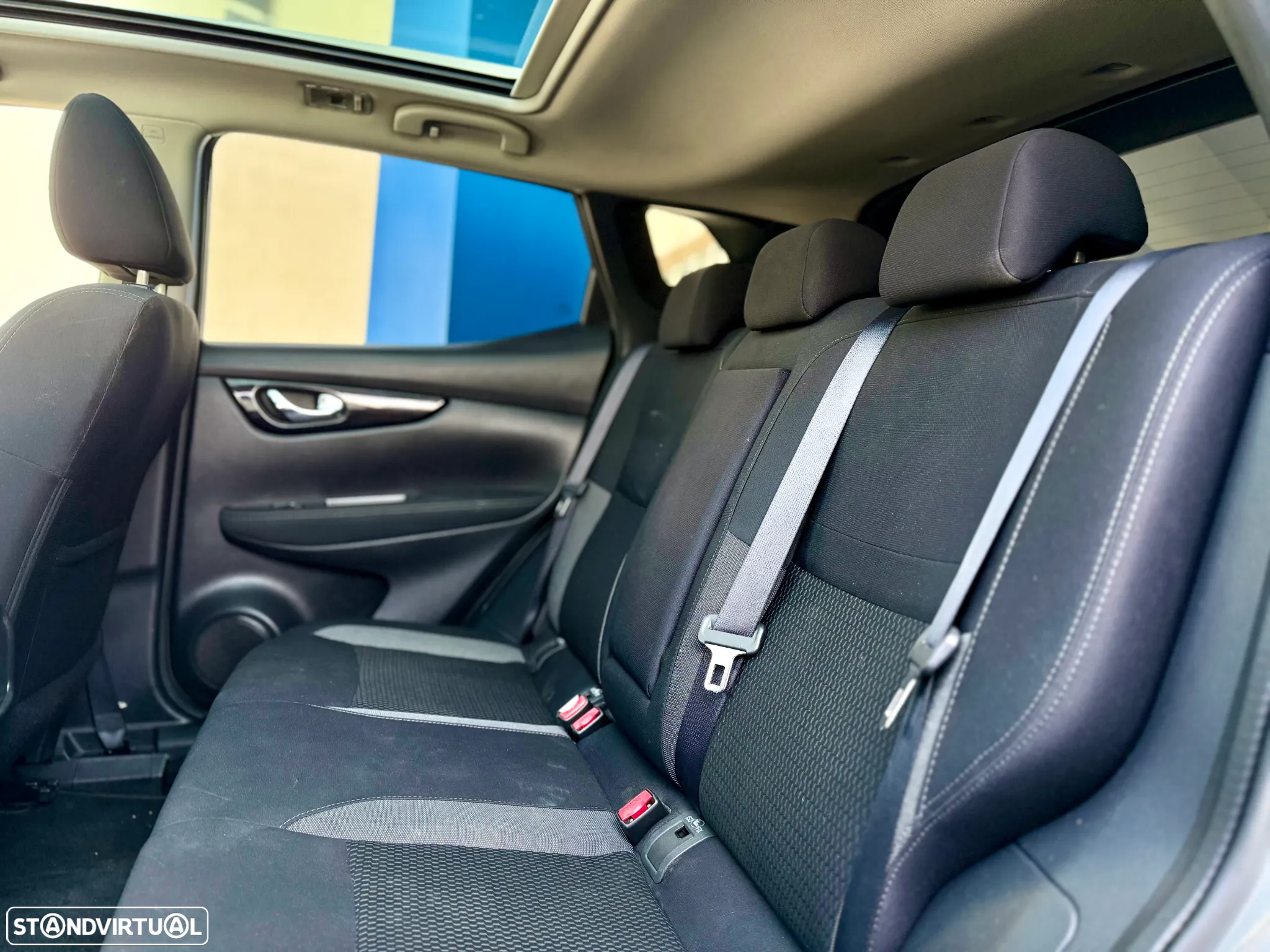 Nissan Qashqai 1.5 dCi N-Connecta - 16