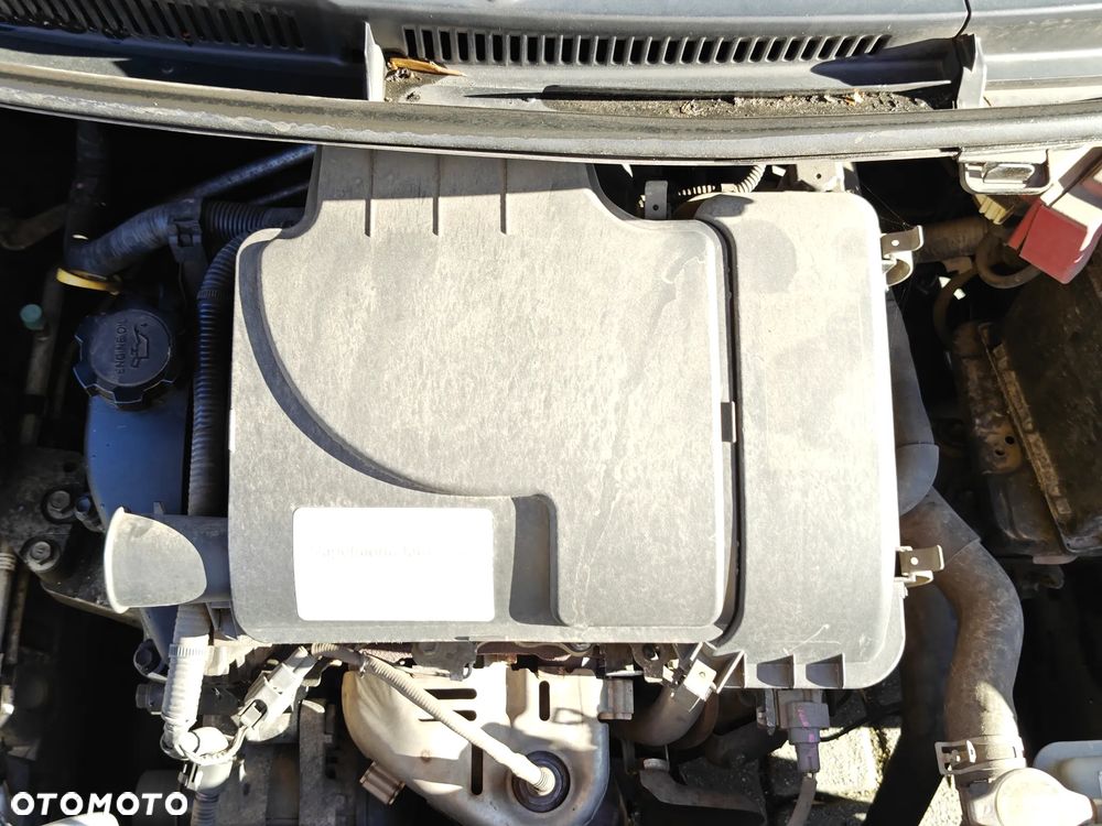 Toyota Yaris 1.0 Luna A/C - 19