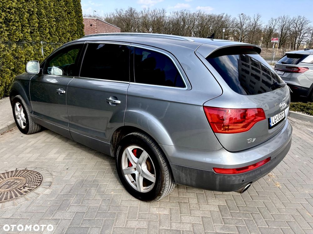 Audi Q7 - 3