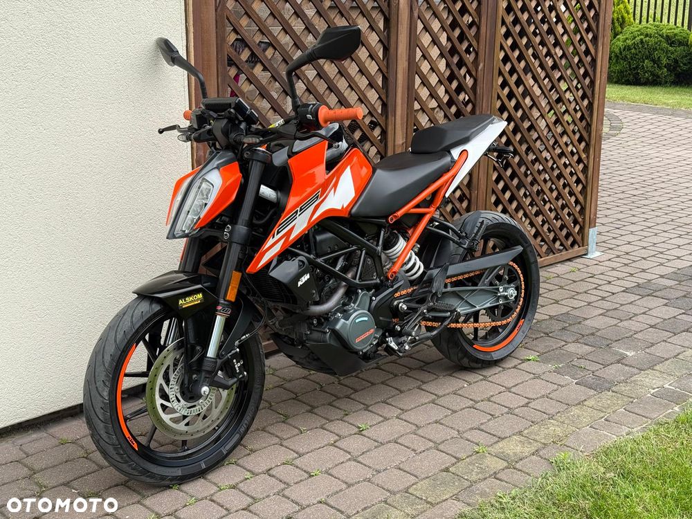 KTM Duke 125 - 5