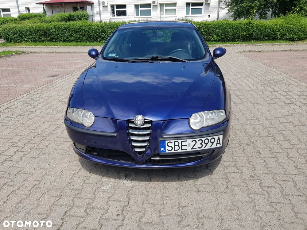 Alfa Romeo 147 1.6 Twin Spark Distinctive - 1
