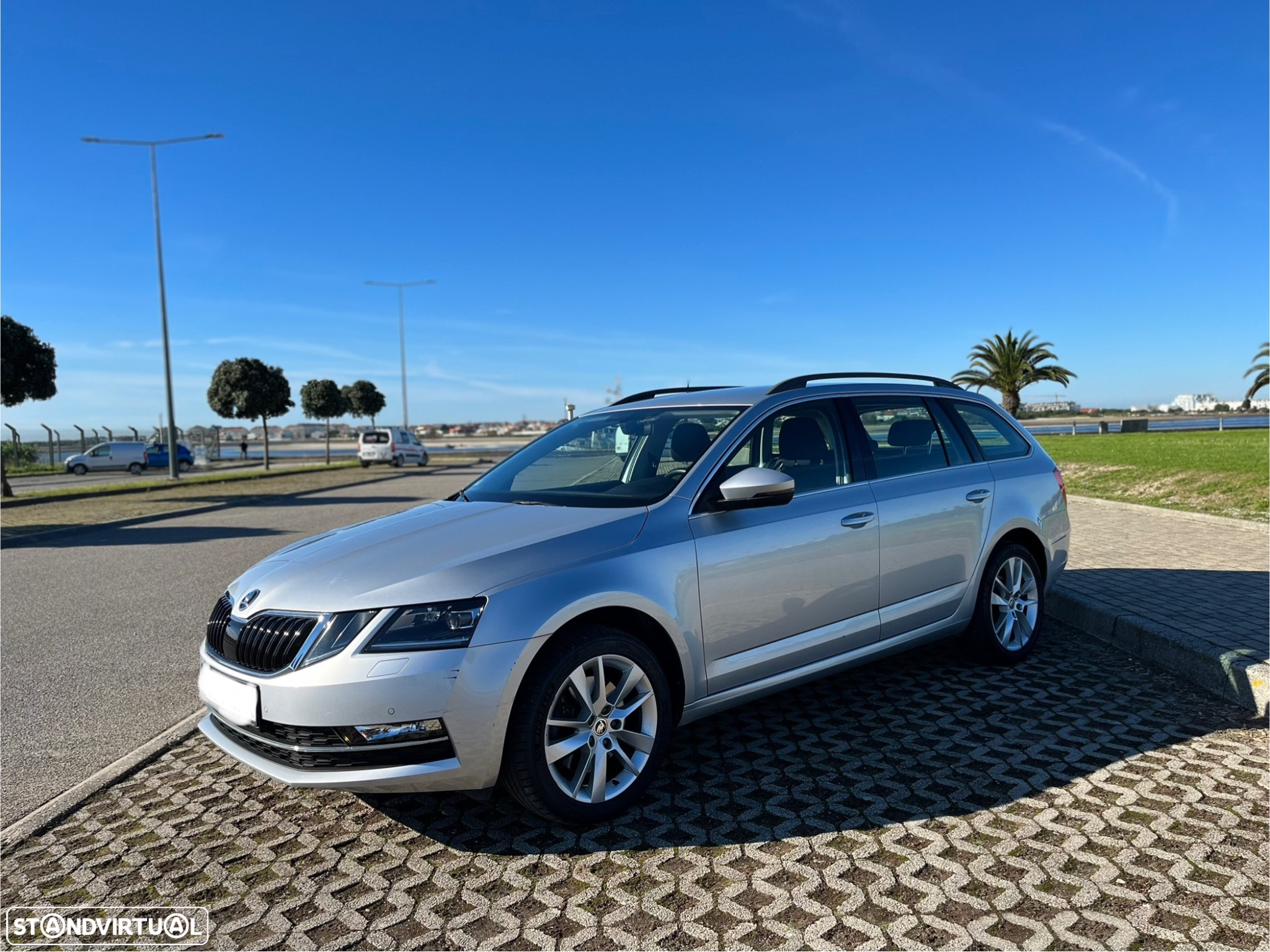 Skoda Octavia Break 1.8 TSI DSG Style - 6