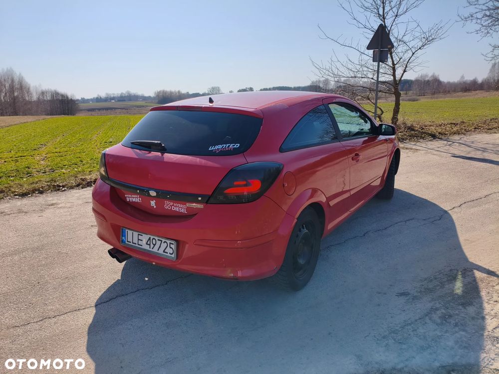 Opel Astra 1.7 CDTI Enjoy - 10