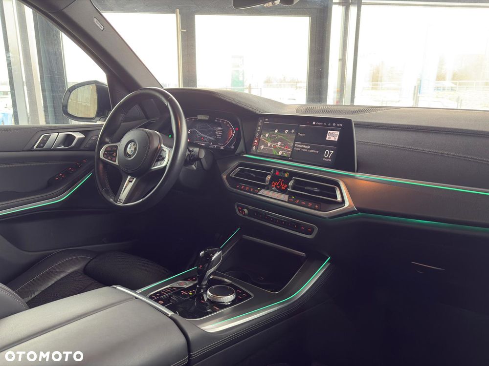 BMW X5 xDrive25d - 27