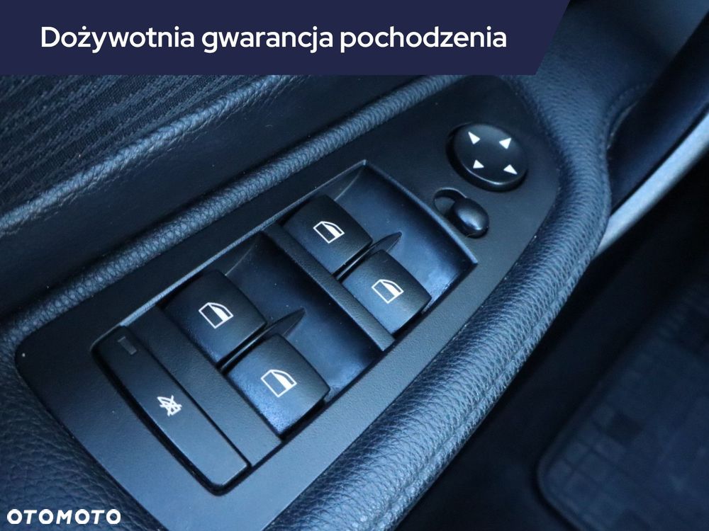 BMW Seria 1 - 17