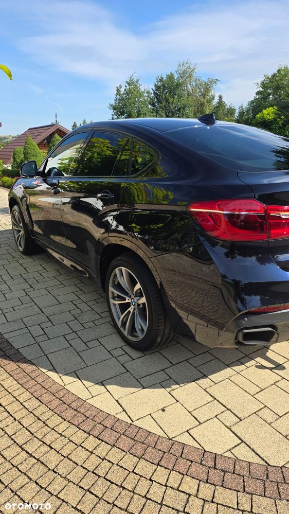 BMW X6 xDrive40d - 9