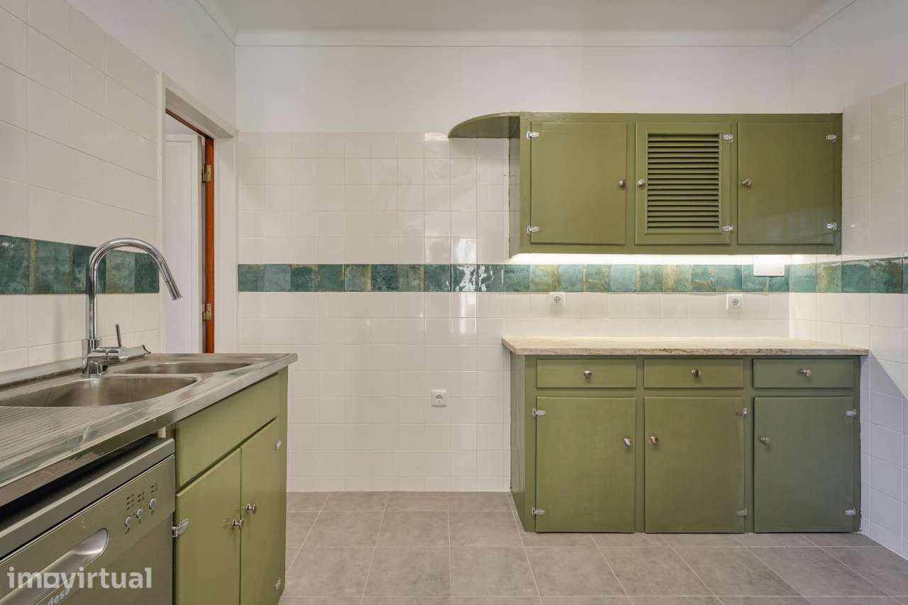 Apartamento T2 Remodelado | Amoreira, Alcabideche - Grande imagem: 4/19
