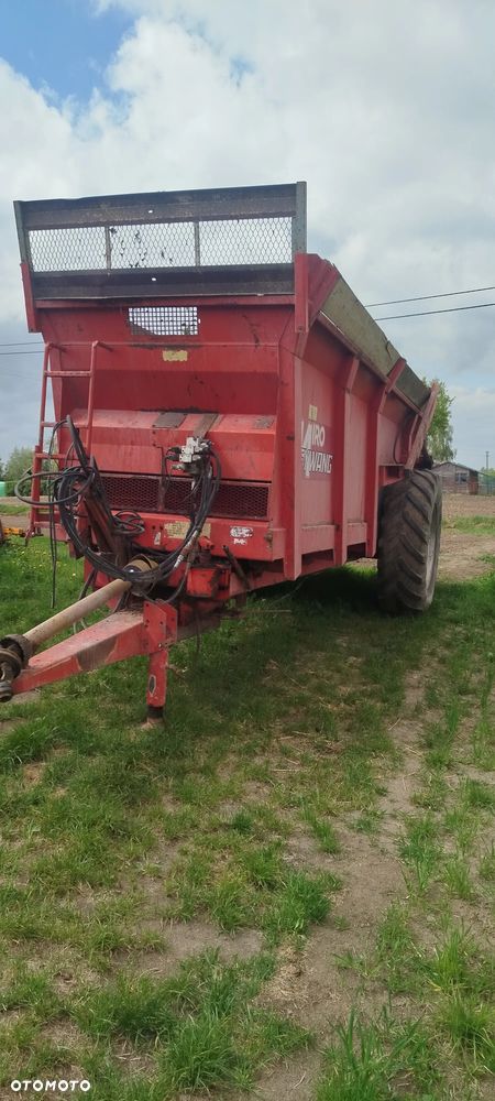 New Holland TM 140 - 9