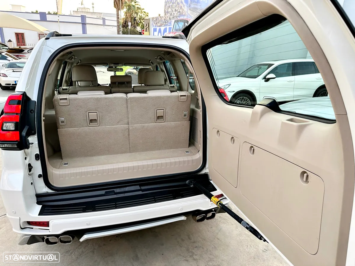 Toyota Land Cruiser Prado - 35