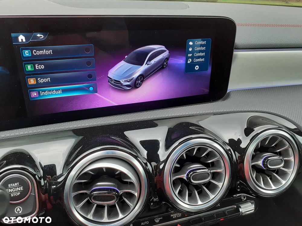 Mercedes-Benz CLA 200 AMG Line 7G-DCT - 33