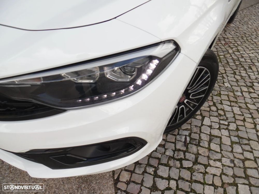 Fiat Tipo Station Wagon 1.0 GSE T3 City Life - 28