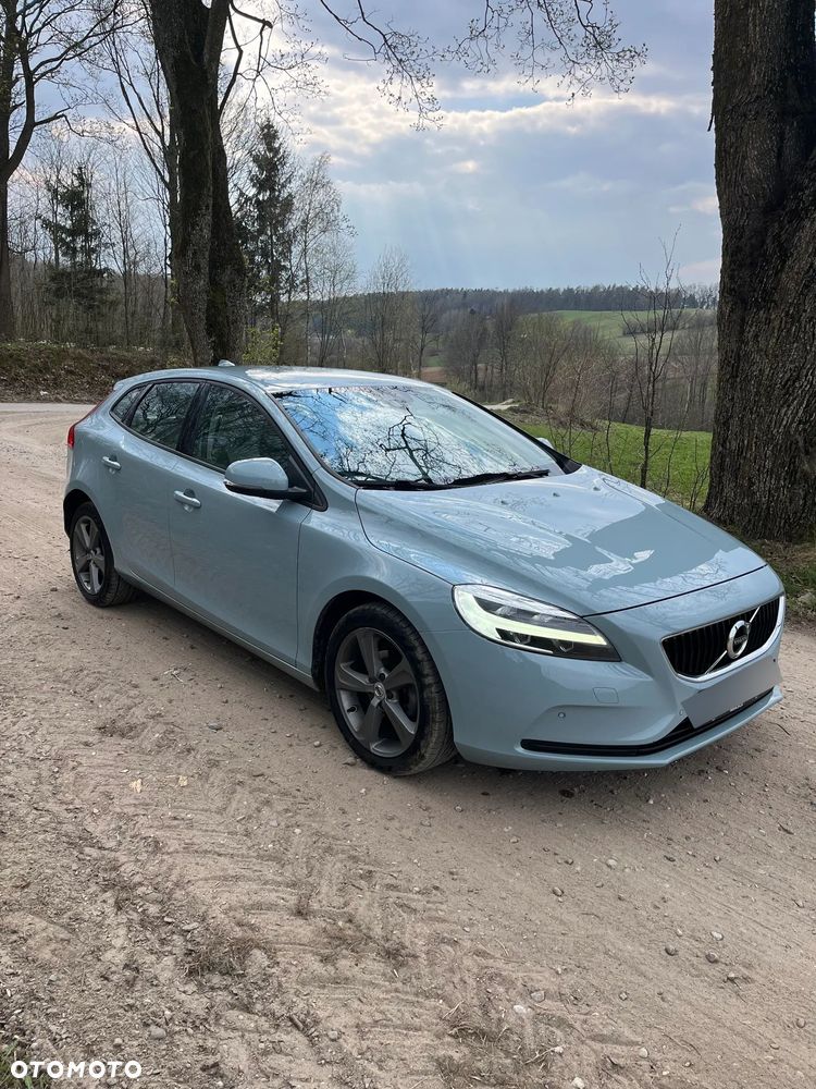Volvo V40 D2 Drive-E SCR Momentum - 4
