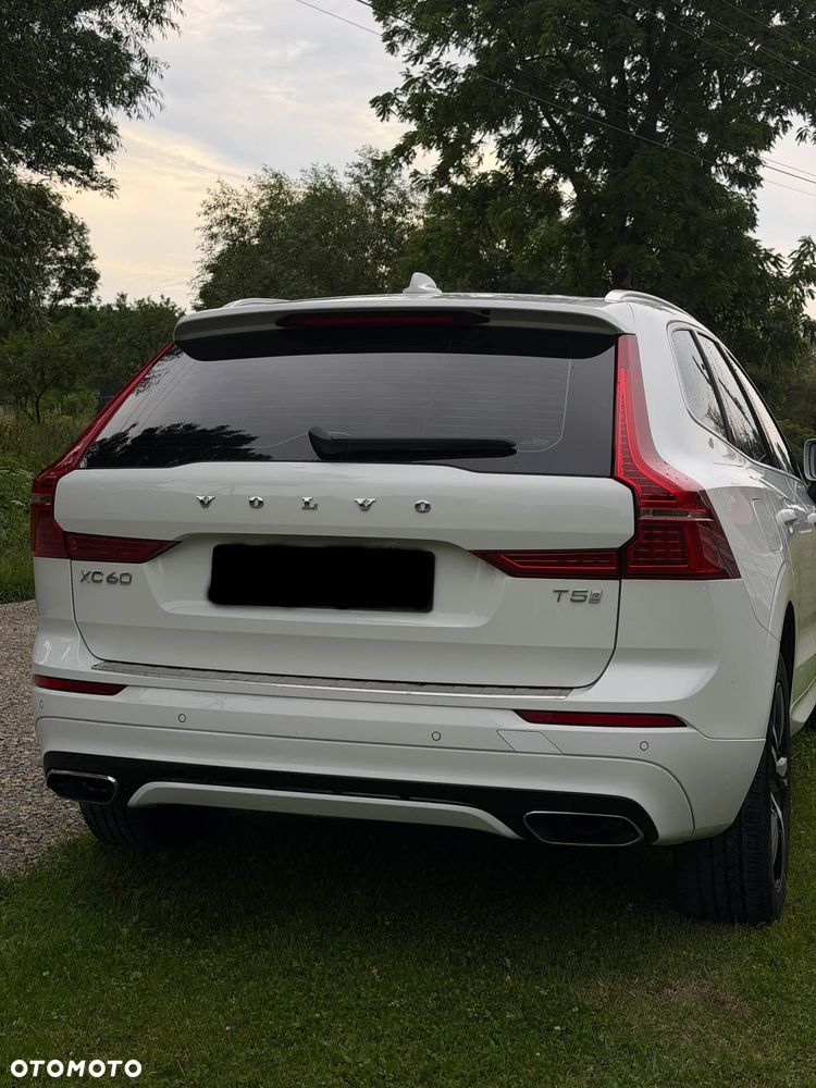 Volvo XC 60 T5 R-Design - 12