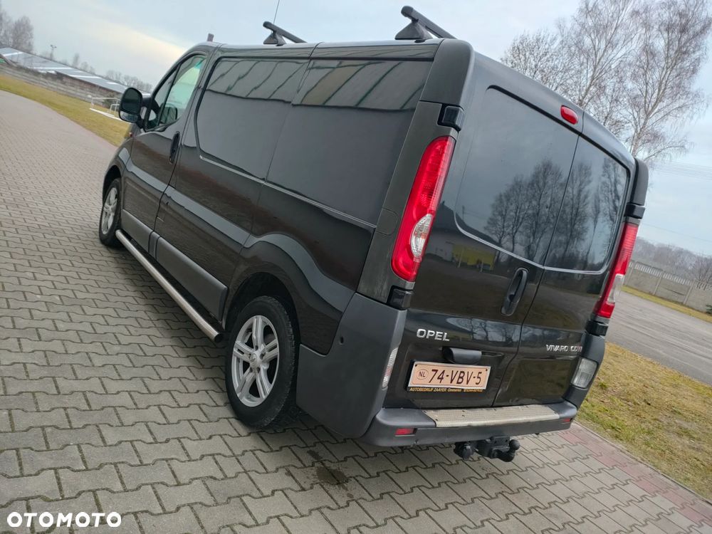 Opel Vivaro - 13