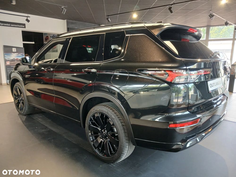 Mitsubishi Outlander Black Edition - 6