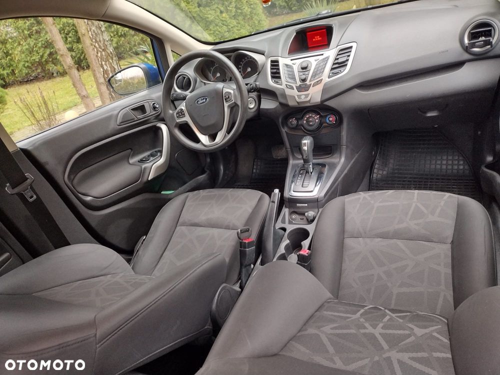 Ford Fiesta - 21