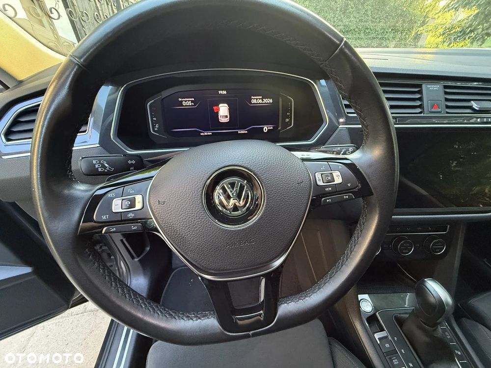 Volkswagen Tiguan Allspace 2.0 TSI 4Mot Highline DSG 7os - 24