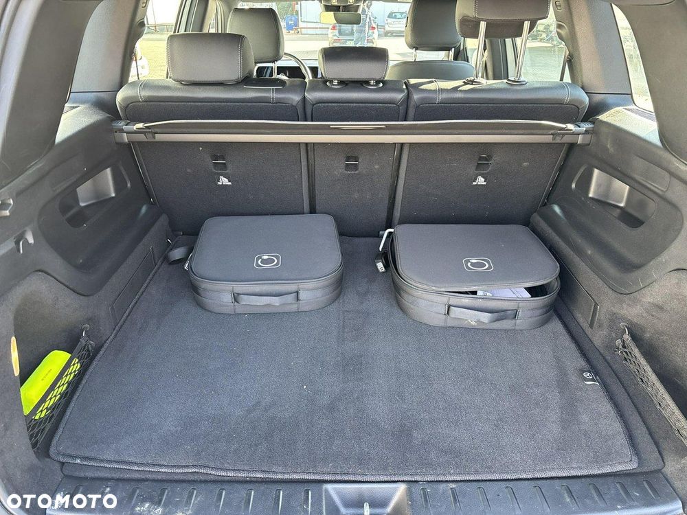 Mercedes-Benz EQB - 14