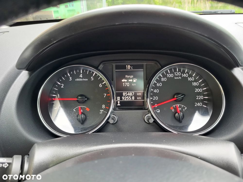 Nissan Qashqai 1.6 Tekna - 23