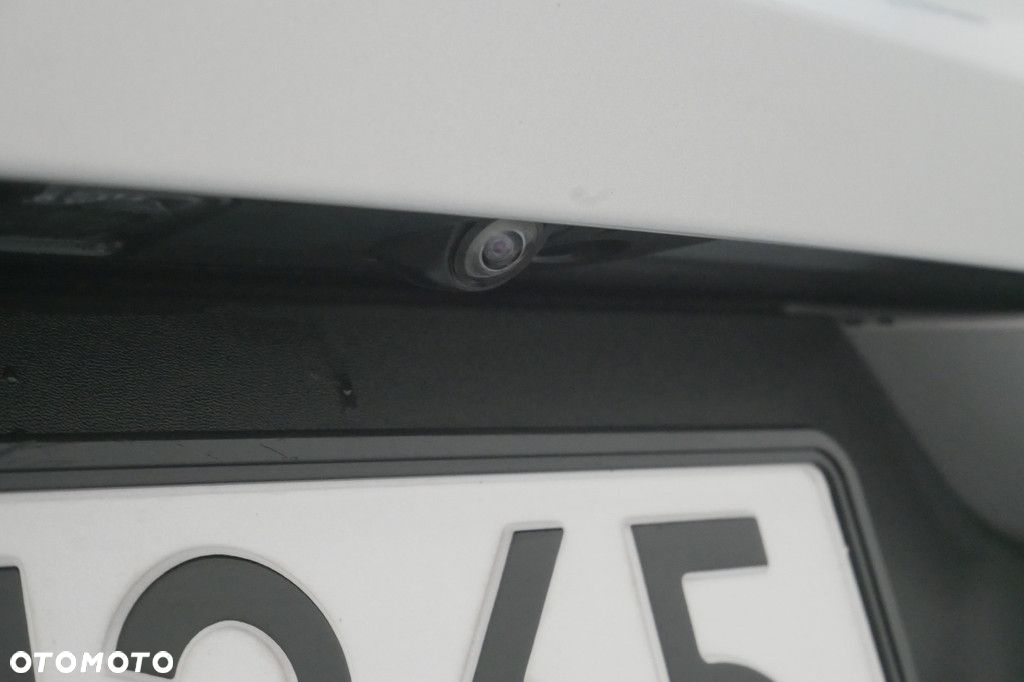 Volvo XC 40 - 18