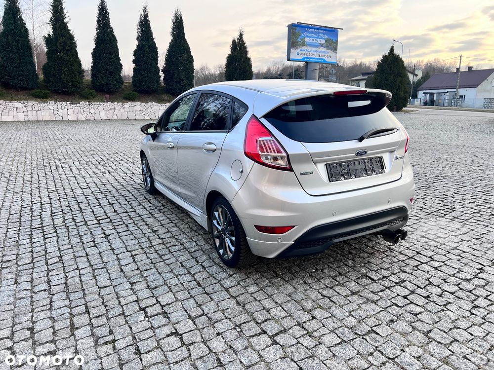 Ford Fiesta 1.0 EcoBoost S&S ST-LINE - 5