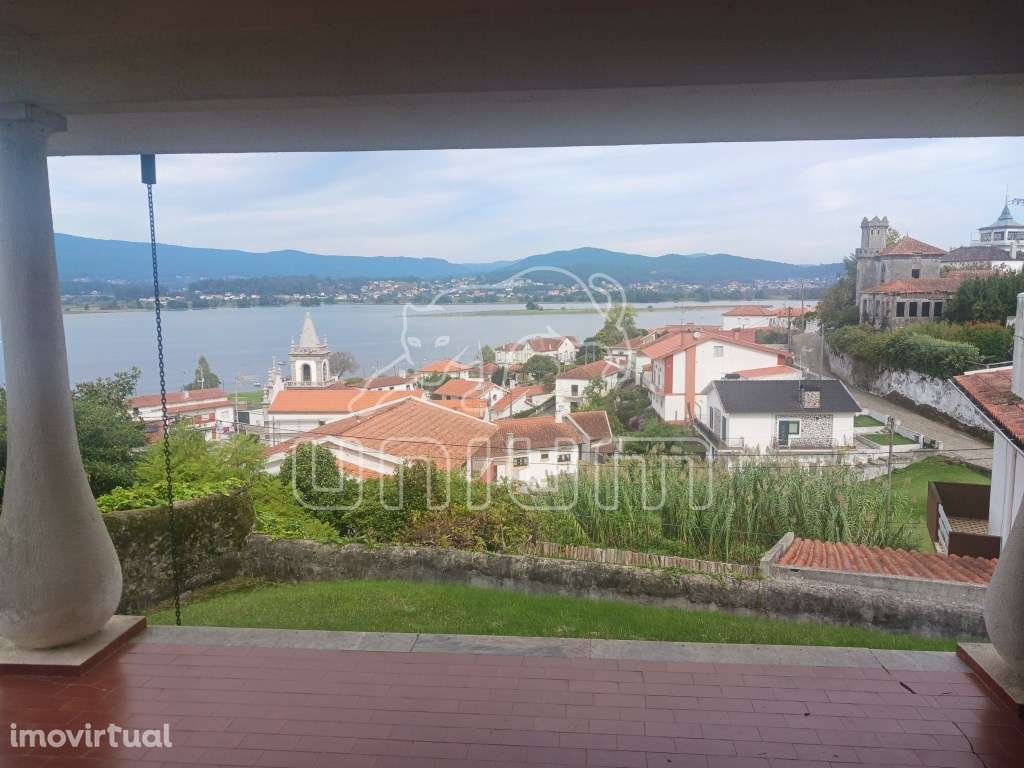 Propriedade com vista para o Rio Minho e Espanha - Grande imagem: 2/43